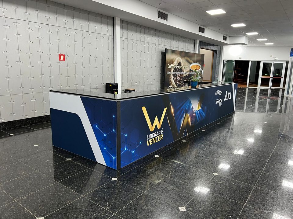Reception counter — TES set-design project