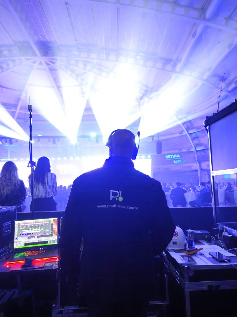 grupo-r1-no-evento-retina-expert